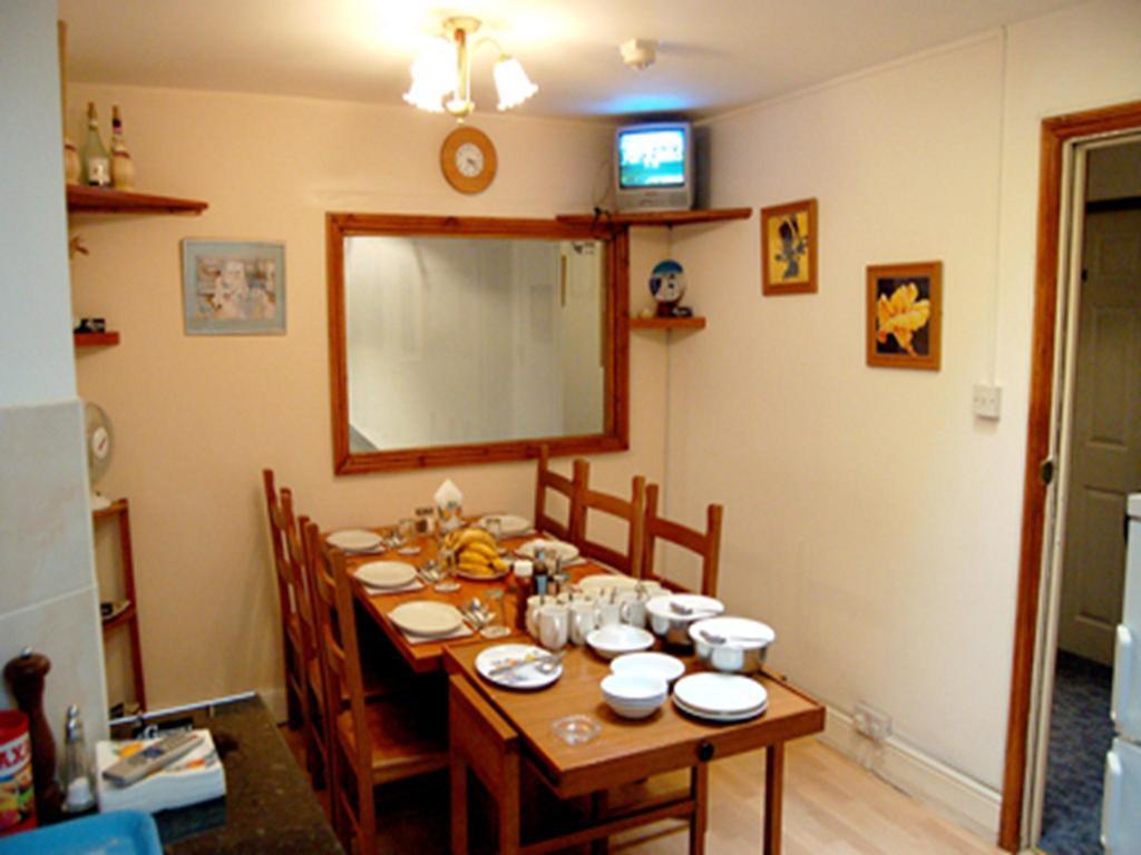 St. George'S Lodge Кингстън на Темза Екстериор снимка